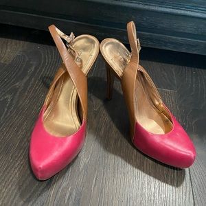 BCBG pink beige heels size 8.5